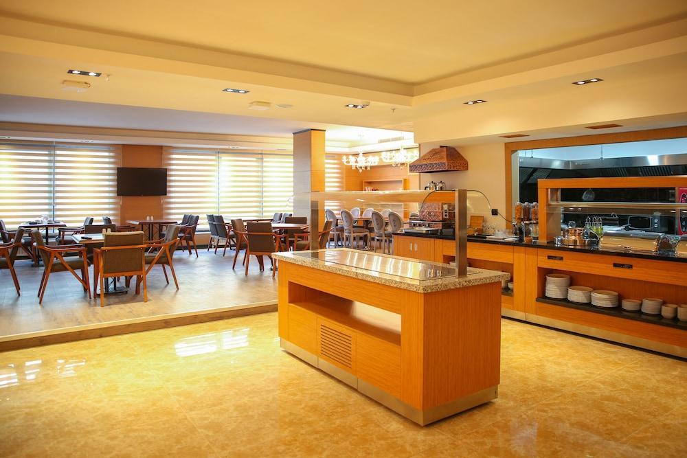 นิวเกท โฮเต็ล-ใหม่ Hotel อังการา ภายนอก รูปภาพ